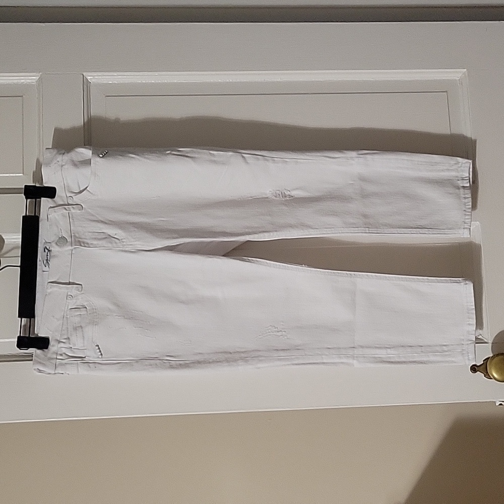 Seven7 Distressed White Detail Jeans Size 6
